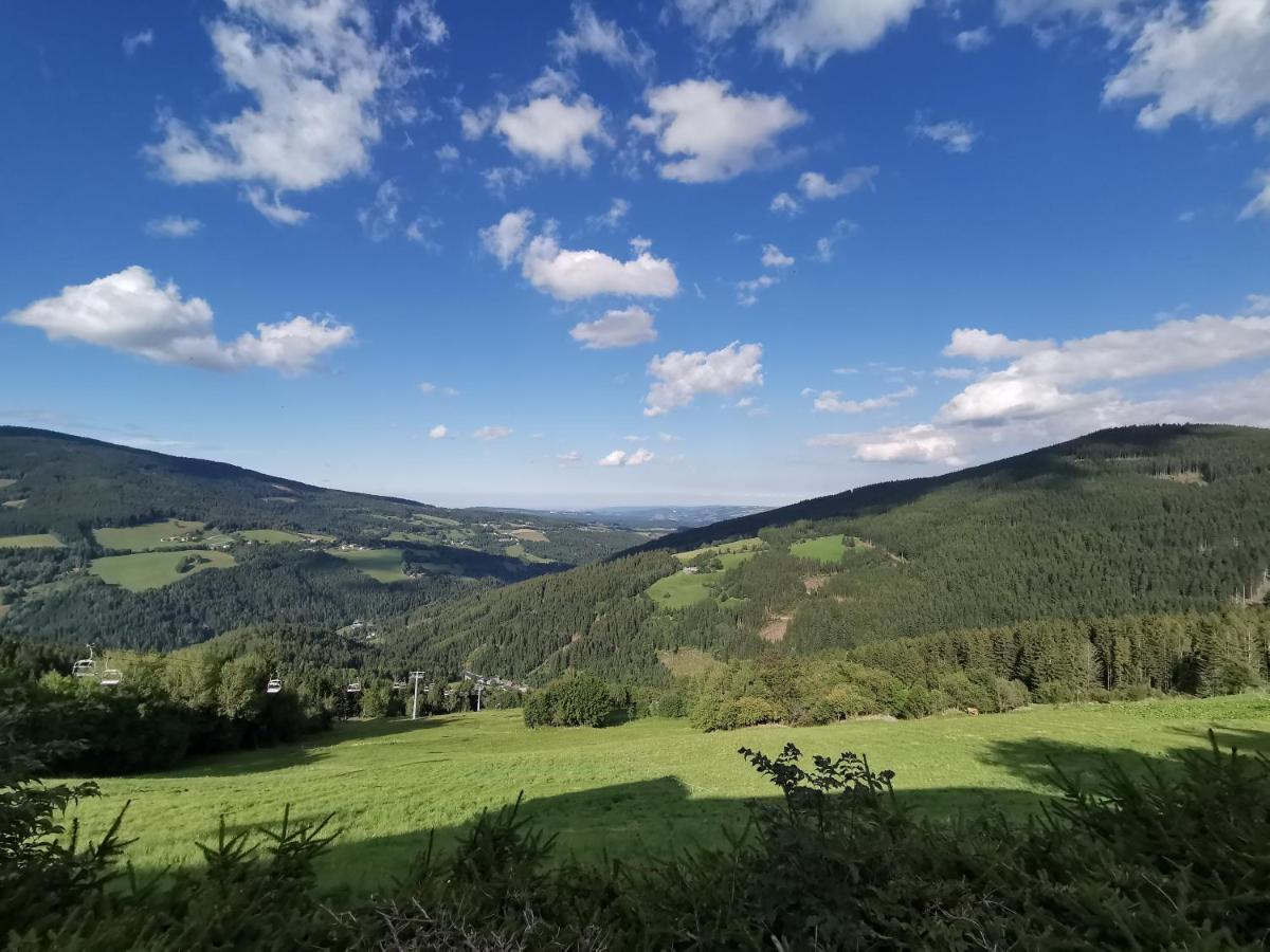 Alpengasthof Fernblick Mönichkirchen Exteriör bild
